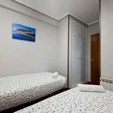 Living Apartment *